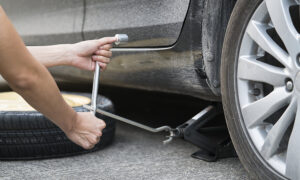 how to change a tire


