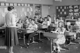 how to look up old school teachers
