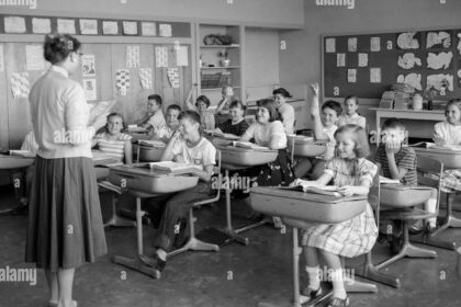 how to look up old school teachers