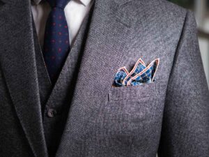 how to fold a pocket square

