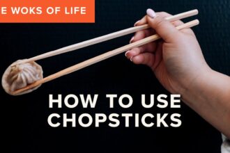 how to use chopsticks
